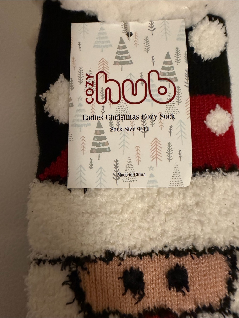 Cozy Hub Ladies Christmas Socks Size 9-11 - Picture 4 of 4